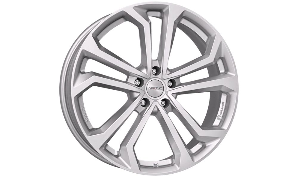 Dezent TA Silver 8x19 5x114,3 ET37 Ø71,6